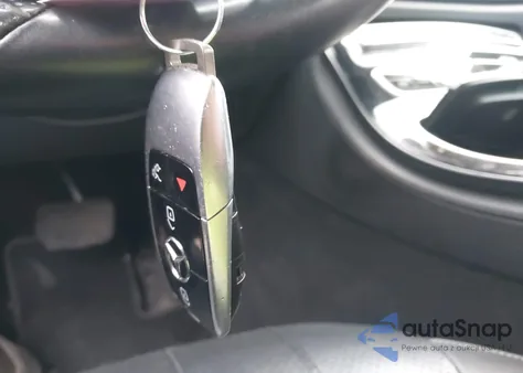 2017 Mercedes-Benz E 300 из США, поврежденный, VIN WDDZF4JB9HA135762